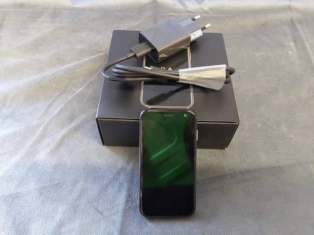 TELEPHONE PORTABLE TPM MARQUE PALM