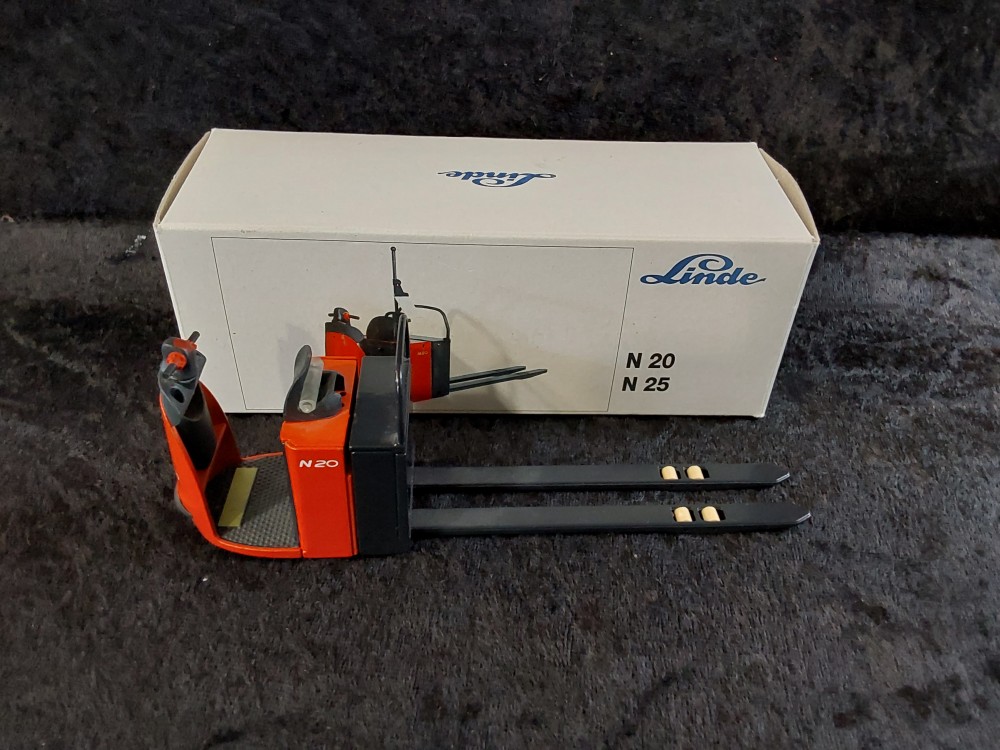 MINIATURE TIRE-PALETTE N20 LINDE