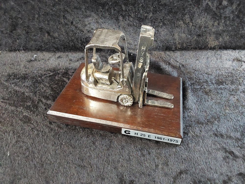 MINIATURE CHARIOT ÉLÉVATEUR EN METAL
