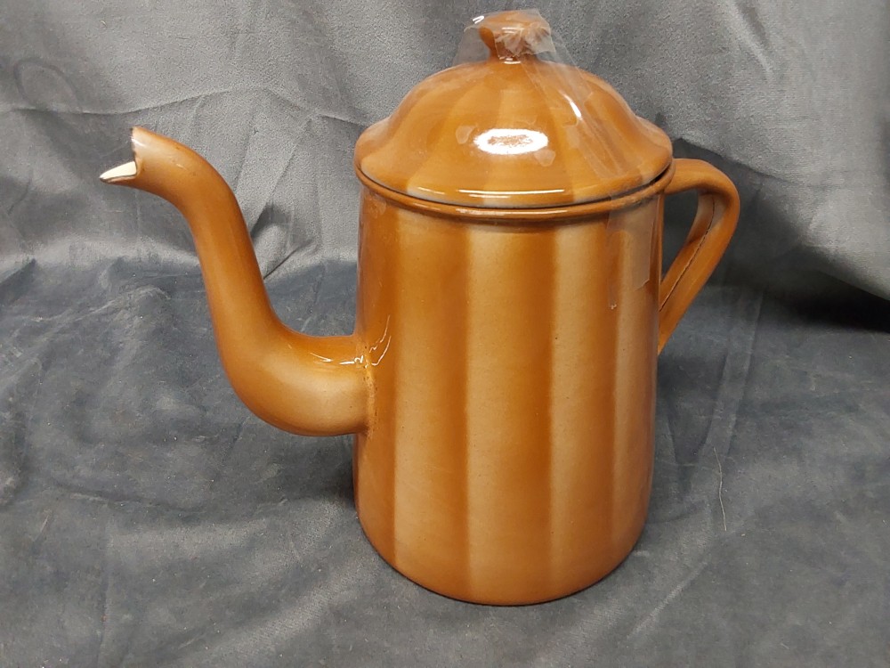 CAFETIERE EMAILLEE BRUNE