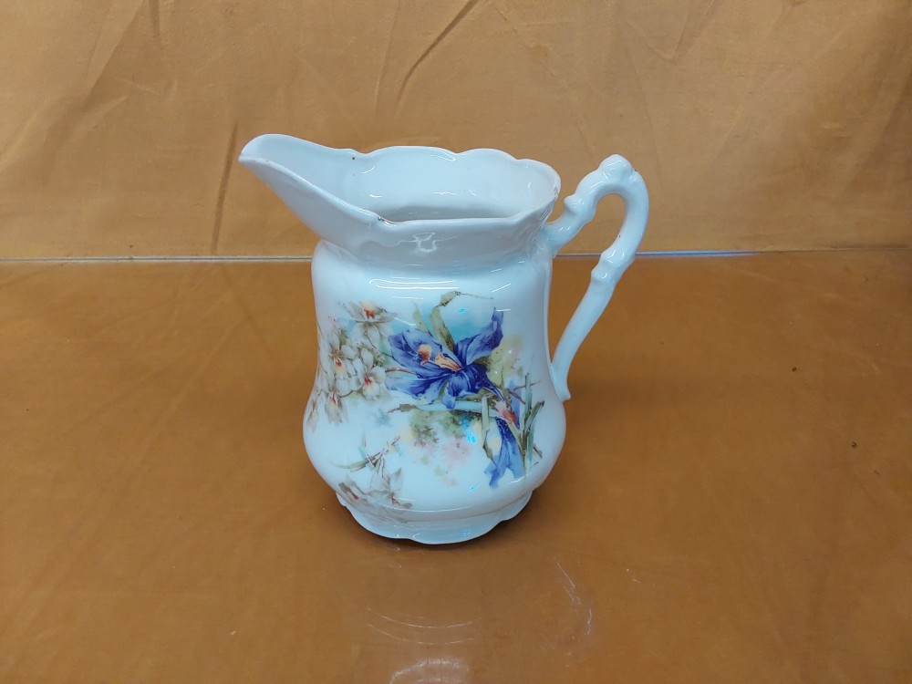 POT A LAIT MM FLEURS VIOLETTES HAUT 13CM