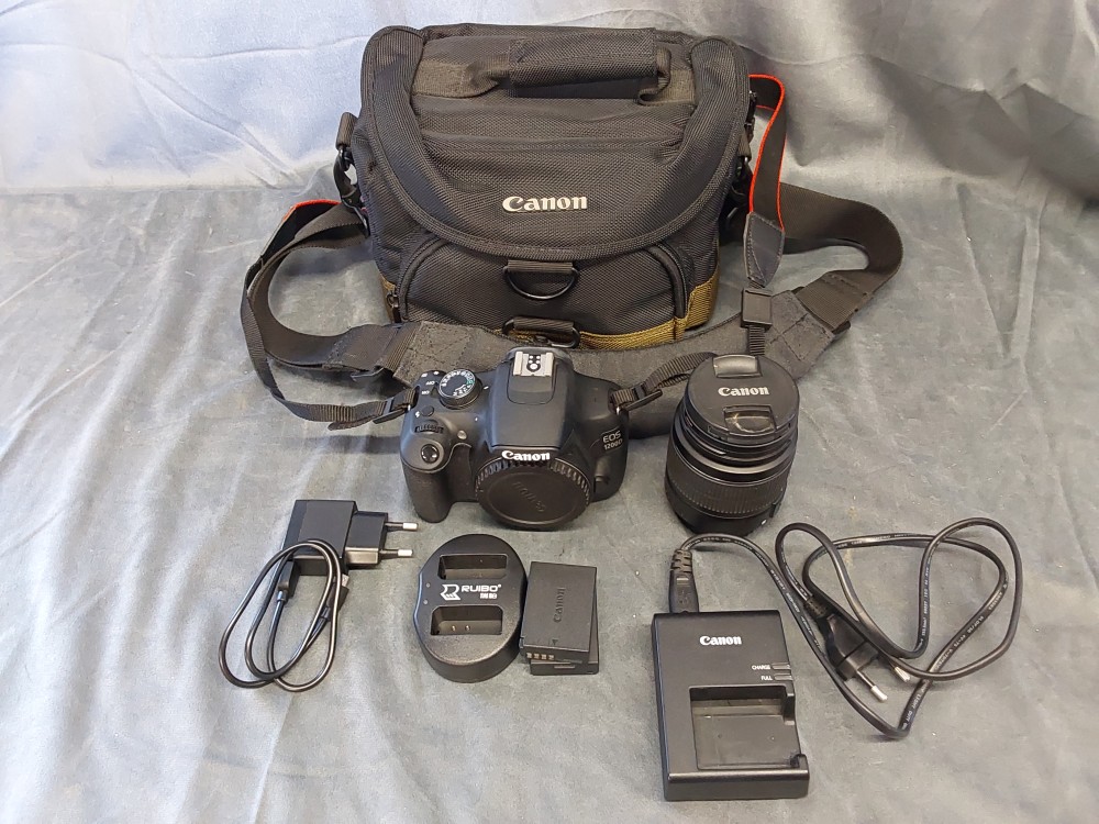 APPAREIL PHOTO CANON 1200D + OBJECTIF CANON + BATTERIES + SACOCHE 