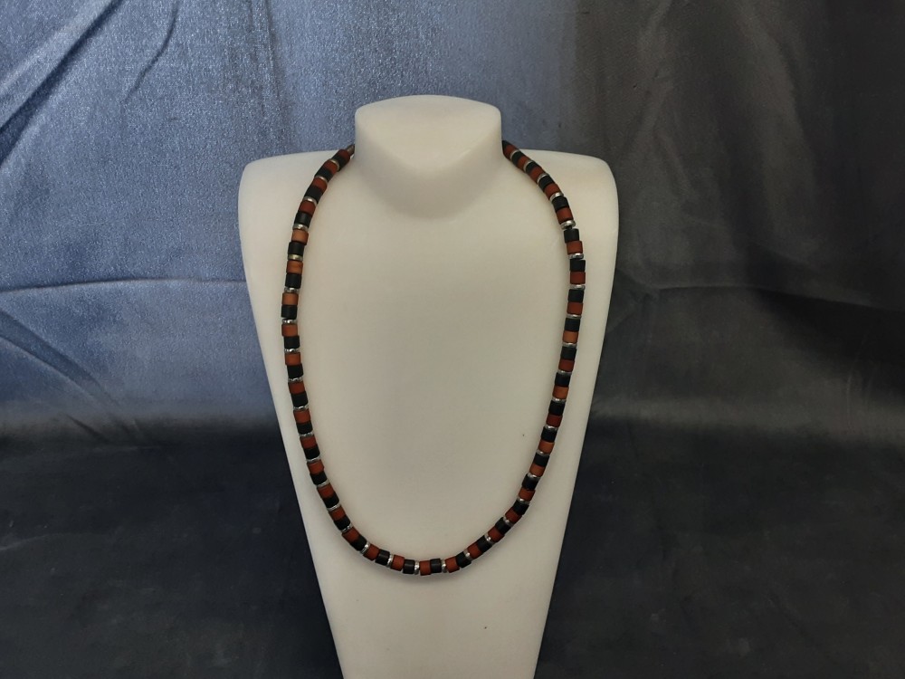 COLLIER FANTAISIE NOIR ET BRUN