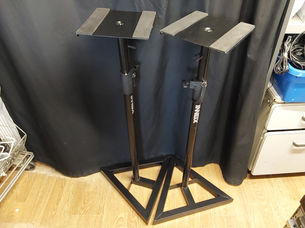 PAIRE DE PORTE ENCEINTE INNOX RÉGLABLE EN HAUTEUR 