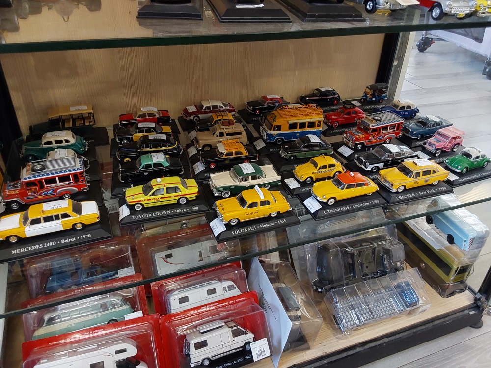 VOITURE 1/43 MM