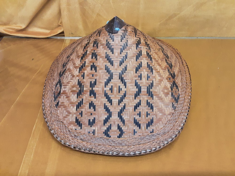 CHAPEAU VIETNAMIEN 