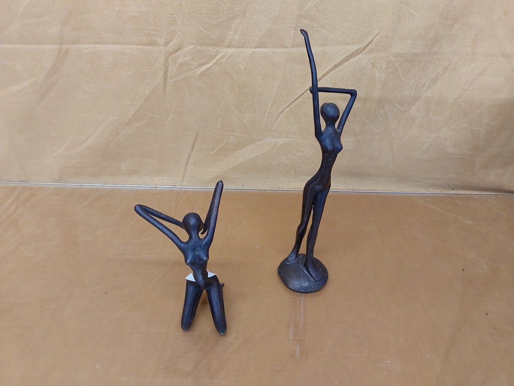 Statue Danseuse En Metal