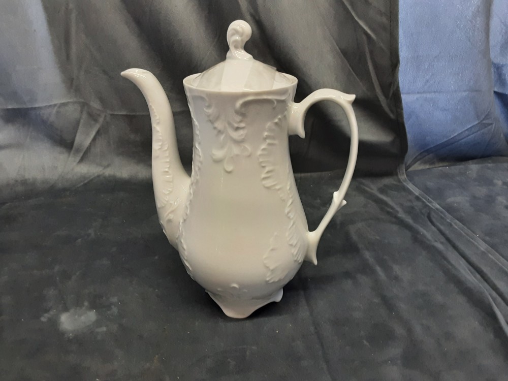 CAFETIERE PORCELAINE BLANCHE