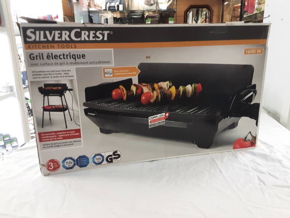BARBECUE 1600 W. DE TABLE OU SUR PIED SANS SON  CARTON SILVER CREST