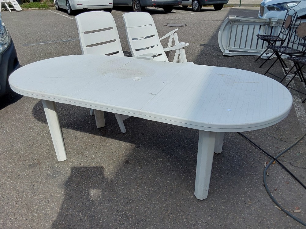 TABLE DE JARDIN OVALE PVC BLANC 1 ALLONGE CENTRAL
