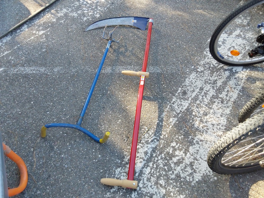 OUTILS DE JARDIN