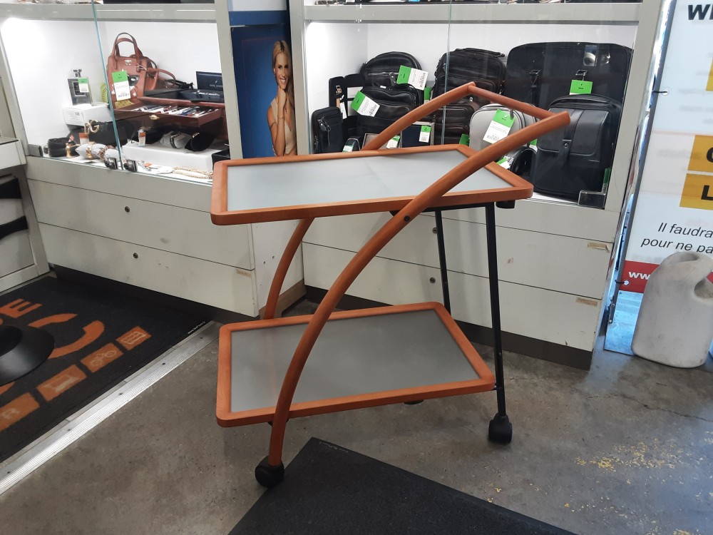 DESSERTE BOIS ET PVC SUR ROULETTES PLIABLE 