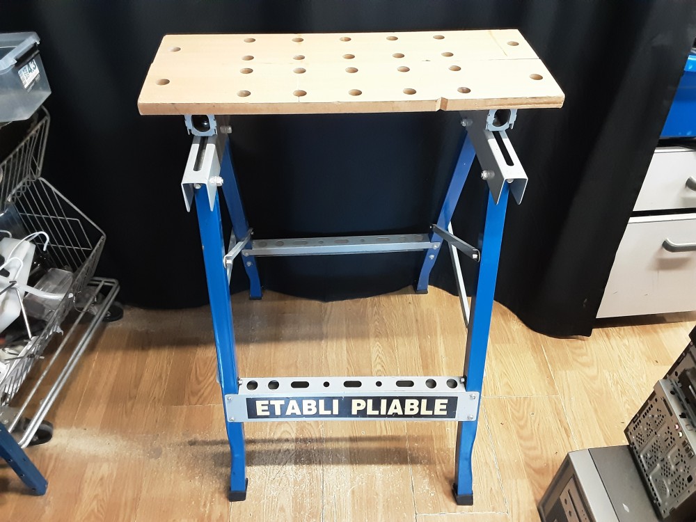 Etabli Pliable Gris Et Bleu