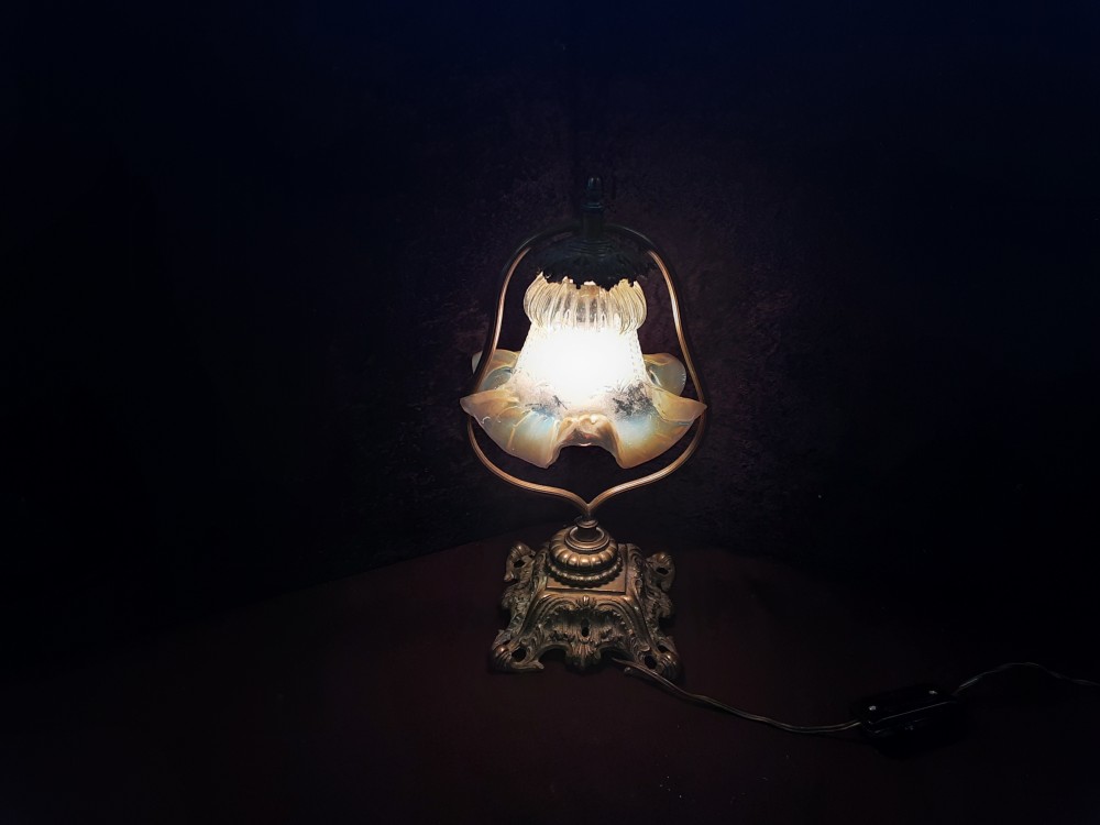 Lampe De Chevet Pied Métal Doré Abat-Jour Tulipe En Verre Haut 32Cm