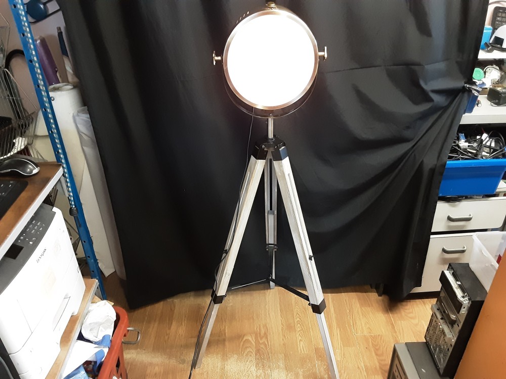 Lampe Trepied Industriel H. 138Cm
