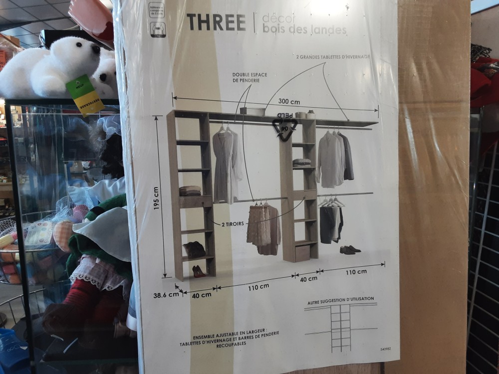 Dressing Three Bois Des Landes Neuf Encore Emballé