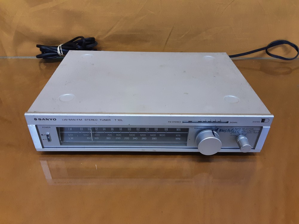 Tuner Sanyo