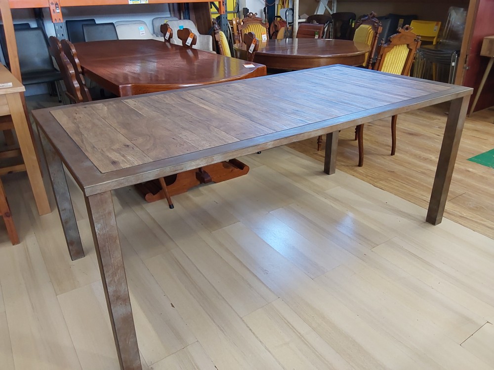 Table Style Atelier /Industriel Patine Effet Rouille Et Bois