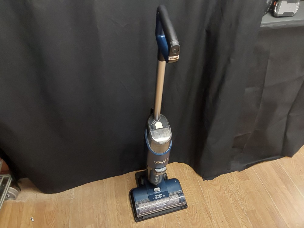 ASPIRATEUR LAVEUR SHARK HYDROVAC