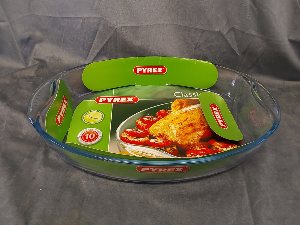 Plat A Four Pyrex Gm 39X27