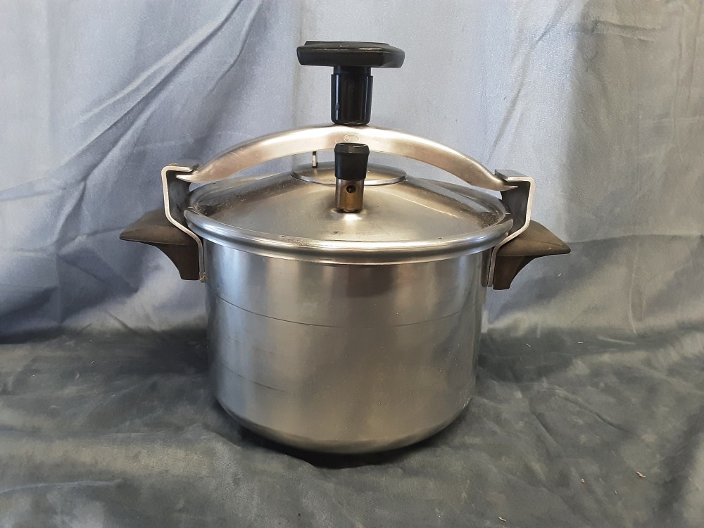 Cocotte Minute Seb