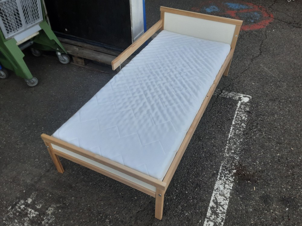 Lit Enfant En Bois 70X160 Avec Sommier Et Matelas