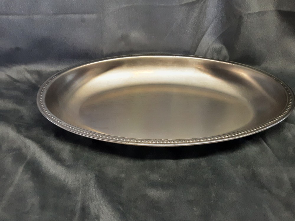 PLAT GUY DEGRENNE INOX PM OVALE CREUX