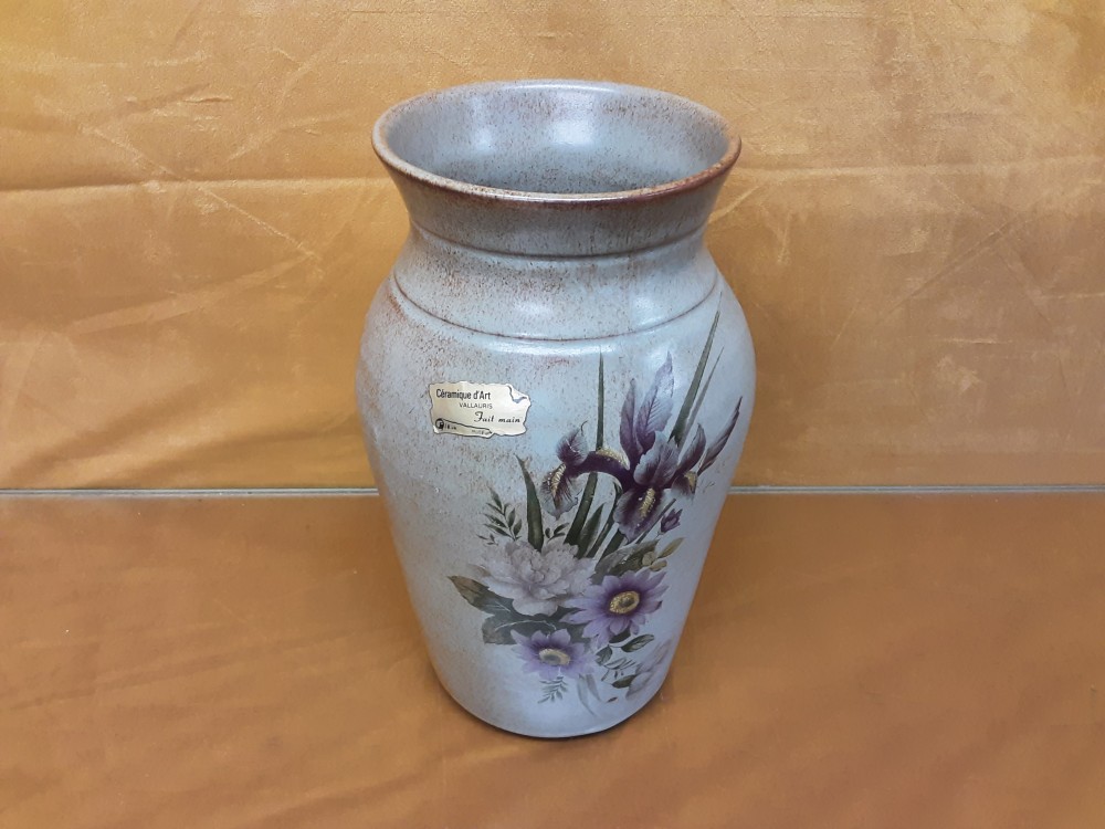 VASE VALLAURIS DECOR FLEURS H. 25CM