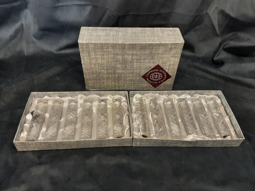 Lot De 12 Porte Couteaux En Cristal