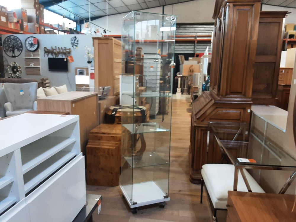Vitrine  En Verre Carre 1 Porte