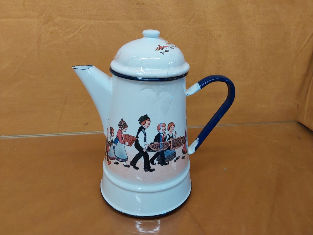 CAFETIERE EMAILLEE HANSI
