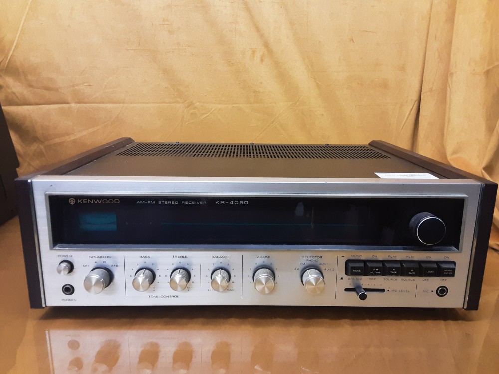 Ampli  Tuner Kenwood Kr-4050