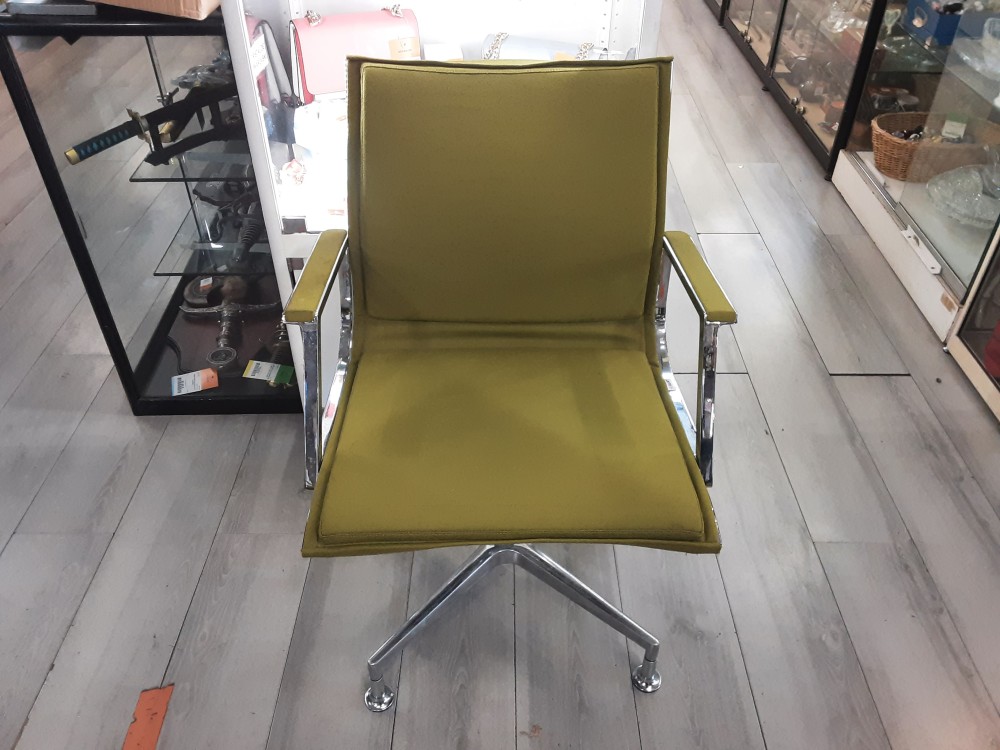 CHAISE DE REUNION - PIVOTANTE MARQUE LUXY - ITALIEN - COLORIS VERT 