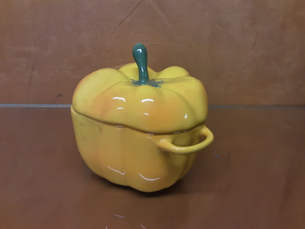 COCOTTE POIVRON JAUNE STAUB