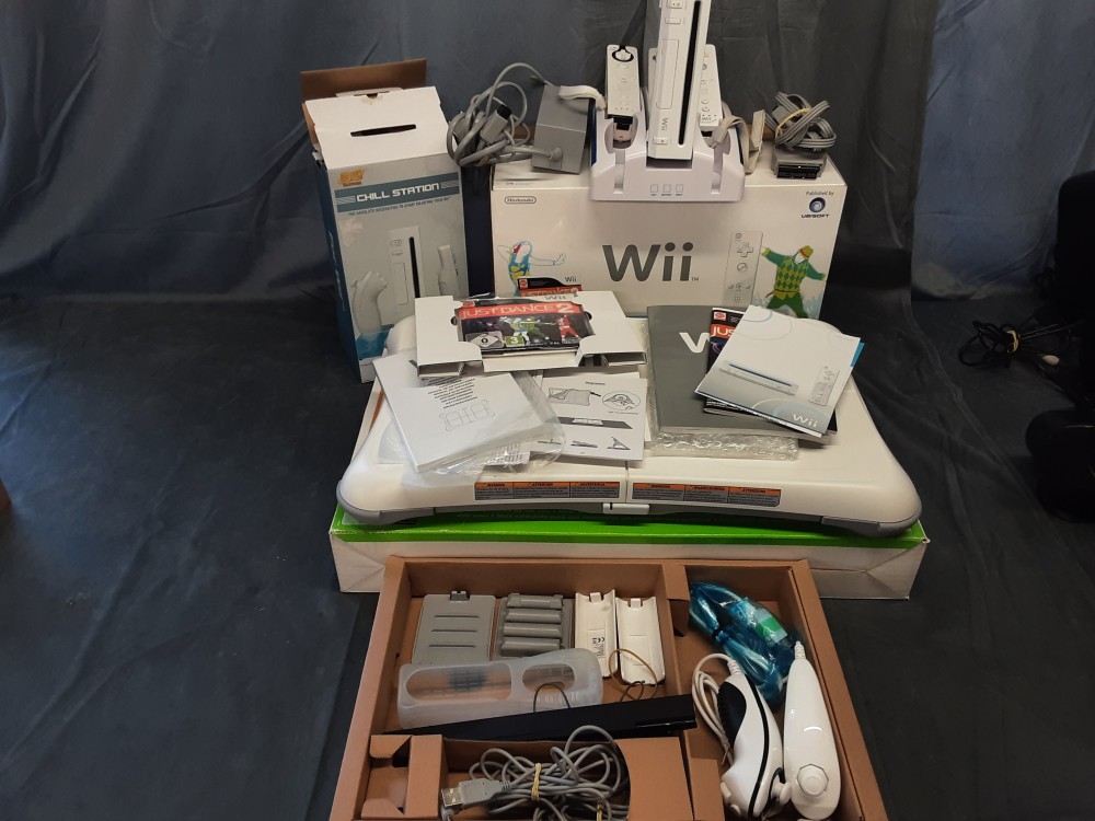 CONSOLE DE JEUX WII COMPLETE 