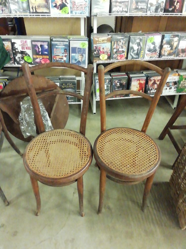 Paire De Chaises Bistrot Occasion Troc Nancy