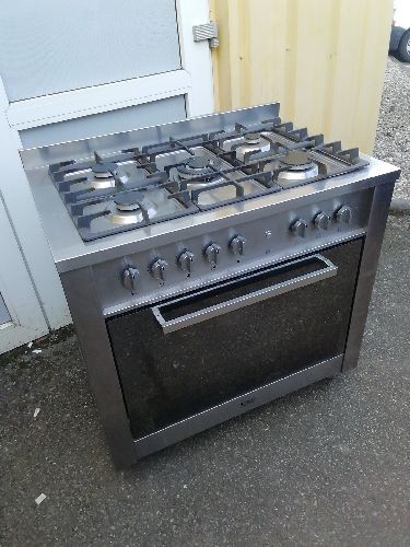 PIANO DE CUISSON HOTPOINT ARISTON