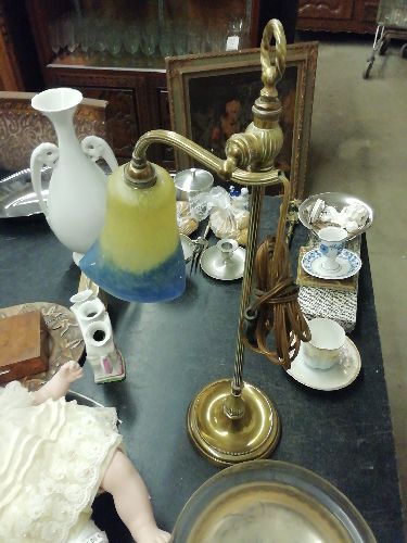LAMPE ANCIENNE TULIPE JAUNE ET BLEU ACCIDENT