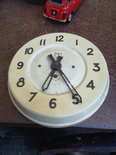 HORLOGE JAPY