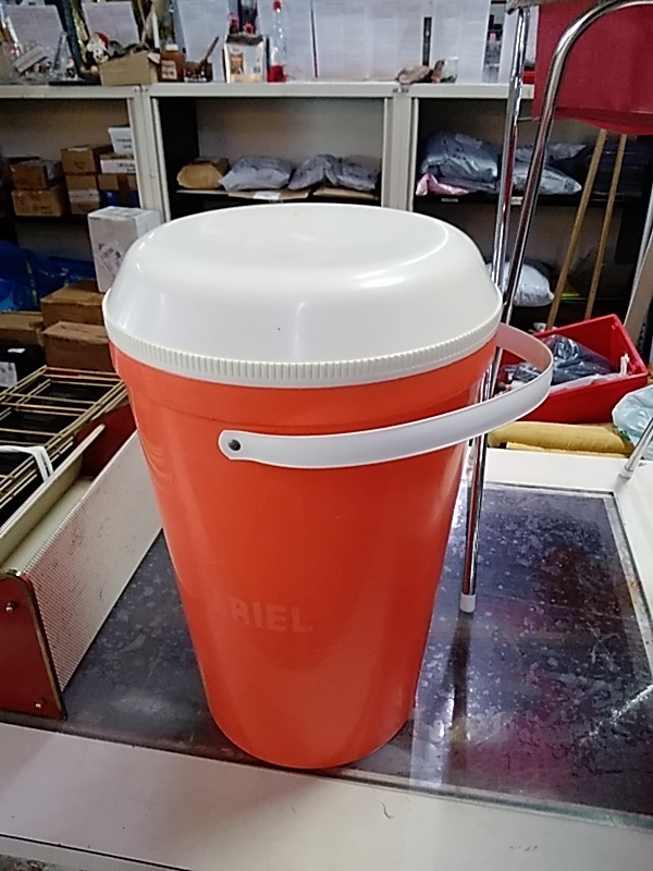 POUBELLE ORANGE ARIEL VINTAGE 