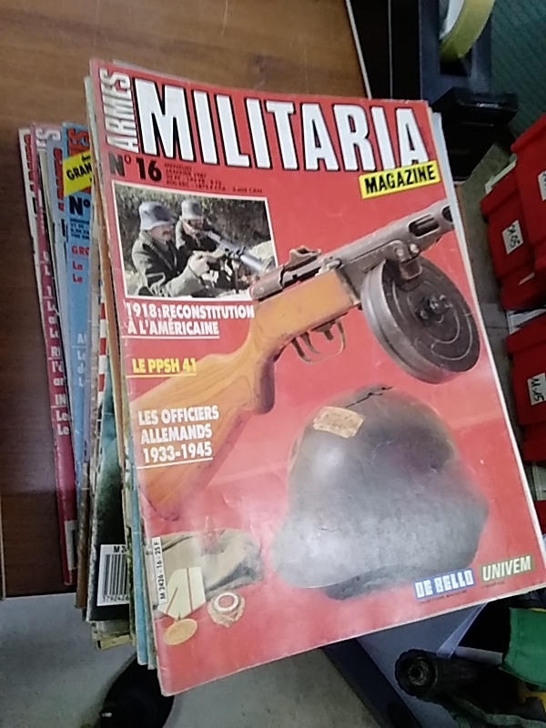 REVUE MILITERIA 