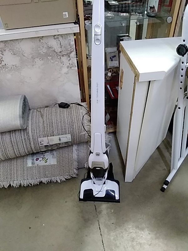 ASPIRATEUR BALAI SILVERCREST SANS-FIL-