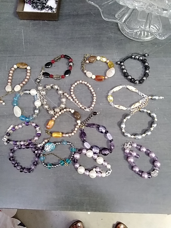 BRACELET PERLES