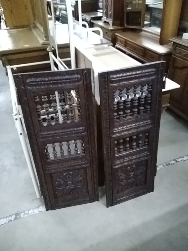 LOT DE 2 PORTES DE BUFFET BRETON