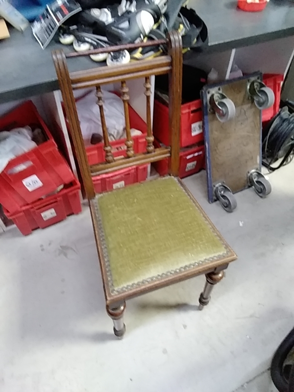 CHAISE ANCIENNE VELOURS VERT 