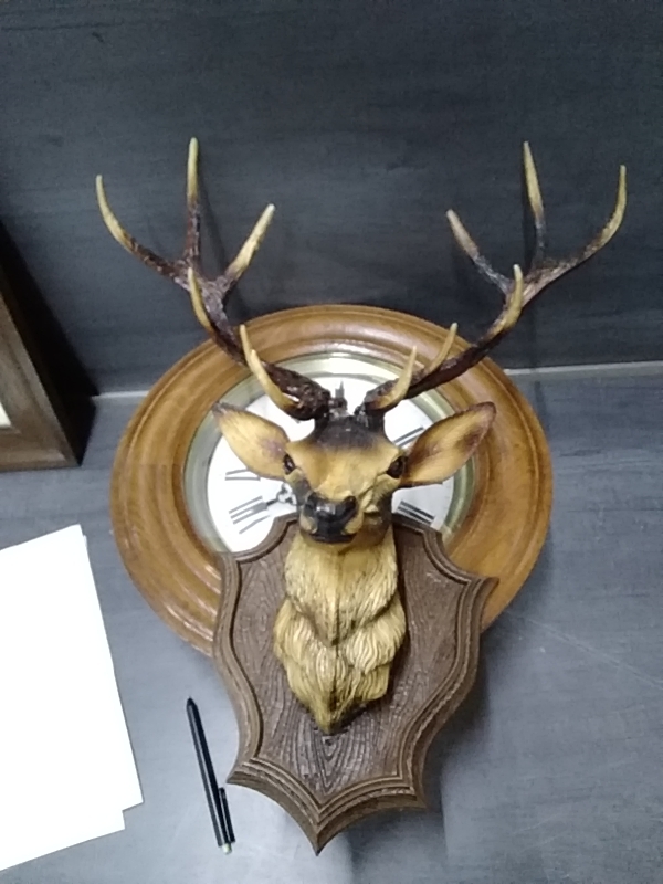 TETE DE CERF PLASTIQUE 