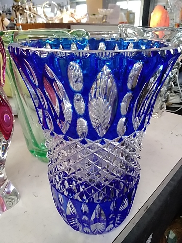  VASE CRISTAL BLEU HAUTEUR 25CM