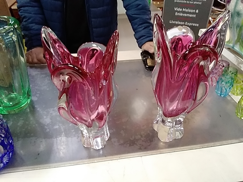 VASE CRISTAL ROUGE HAUTEUR 30 32 CM