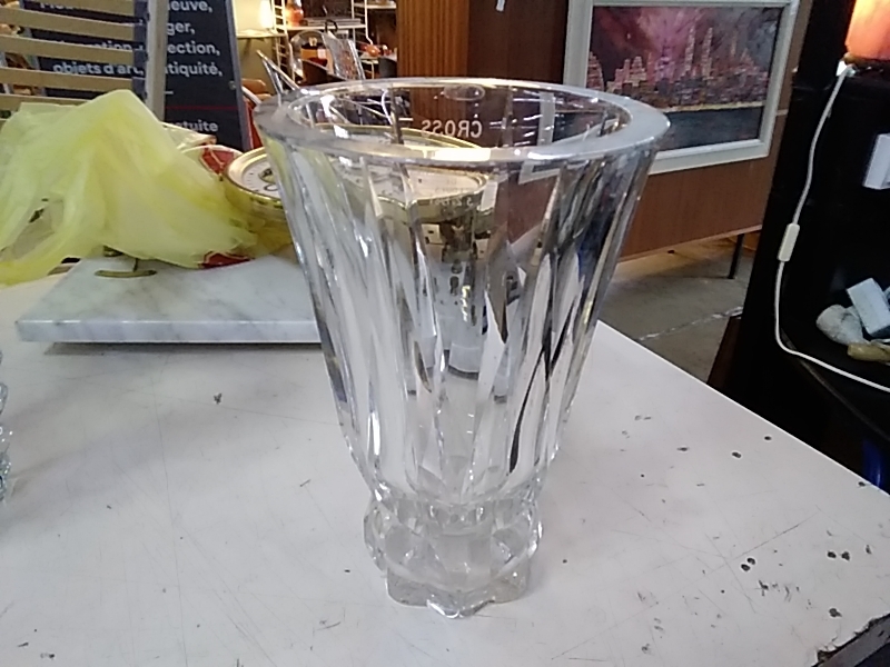 VASE CRISTAL HT 25CM SIGNÉ ST LOUIS 