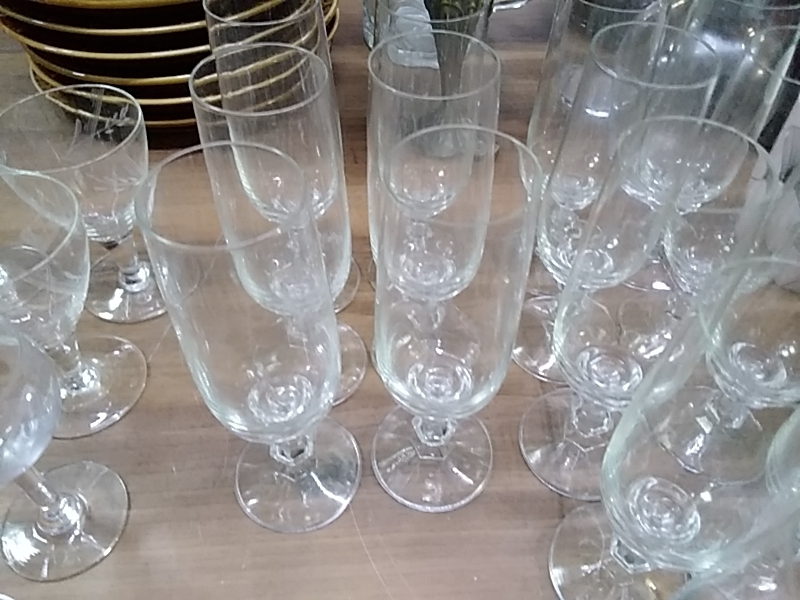 LOT DE 6 FLUTES 